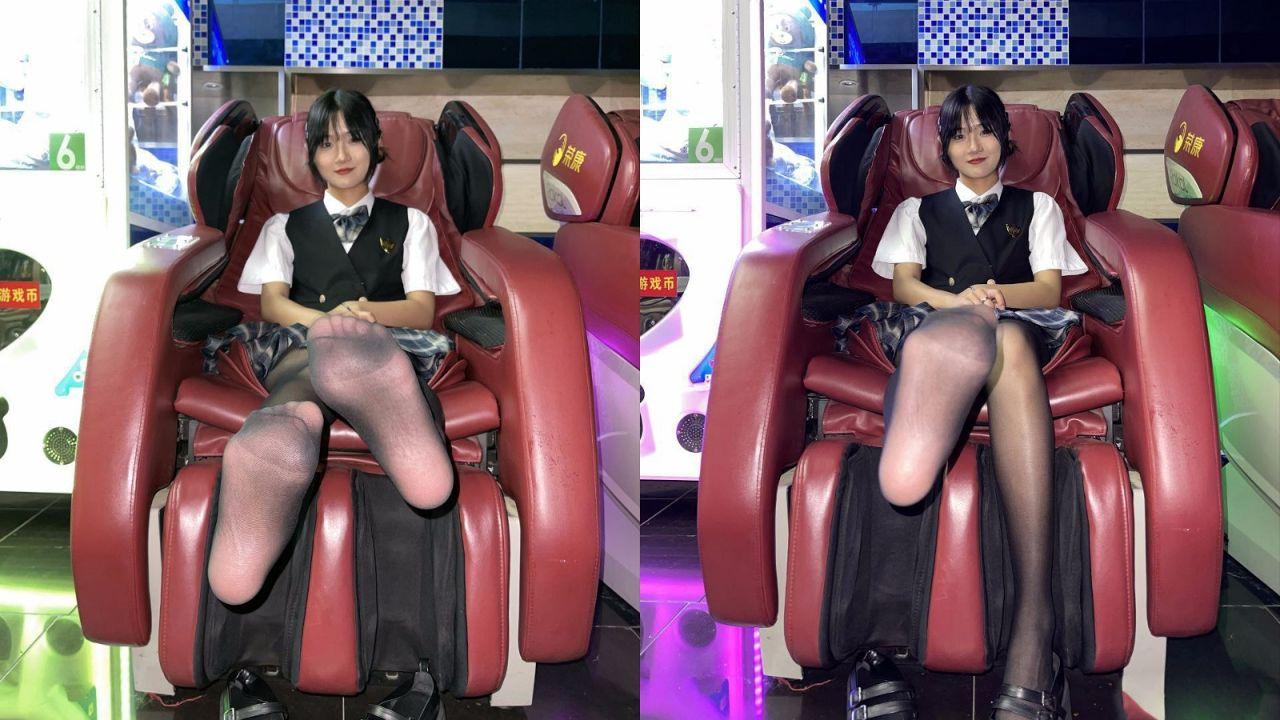 商场调教高颜值美女按摩椅视频流出 黑丝玉足摩挲美脚反差婊撩人全过程！